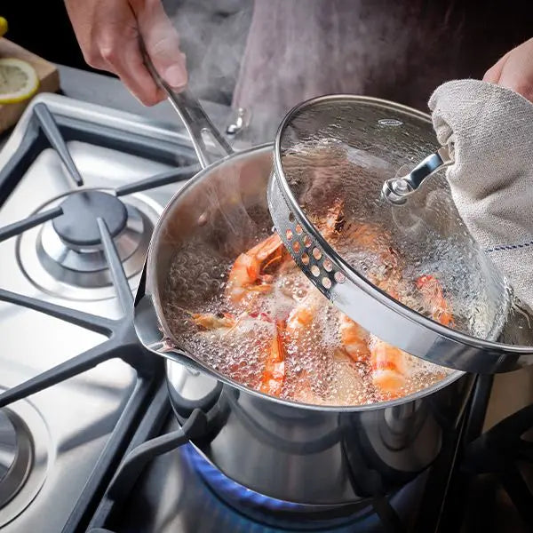 Stellar Profile 18cm Saucepan with Draining Lid