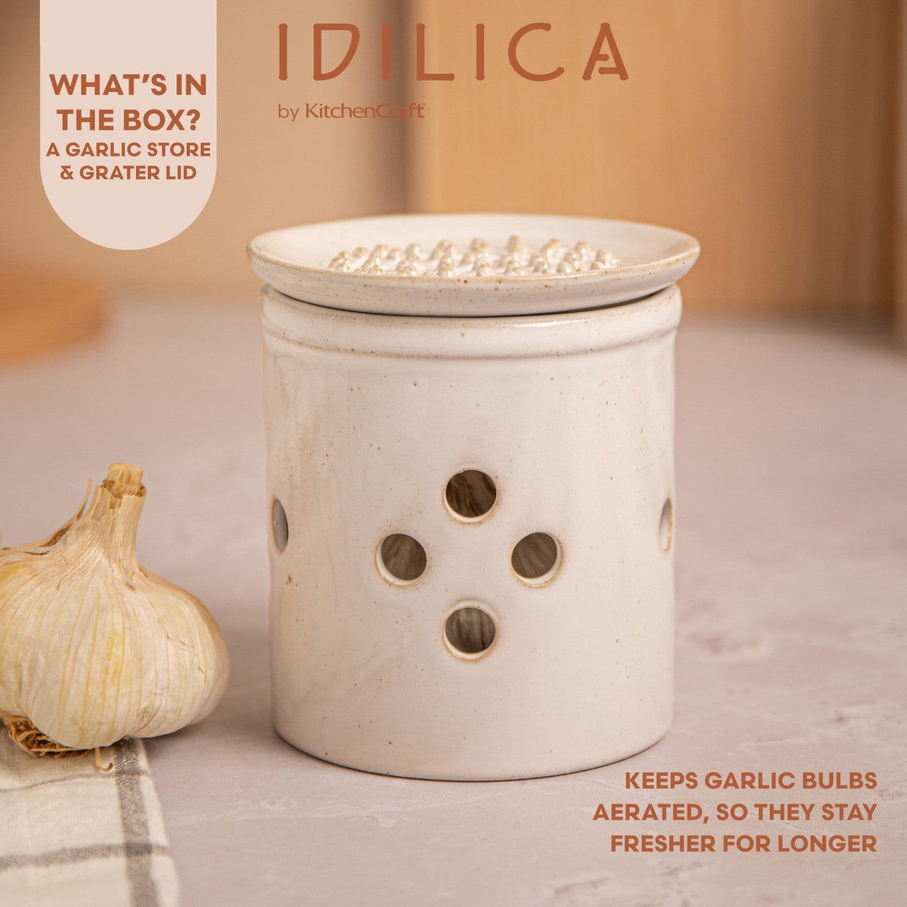 Idilica Garlic Storage with grater lid